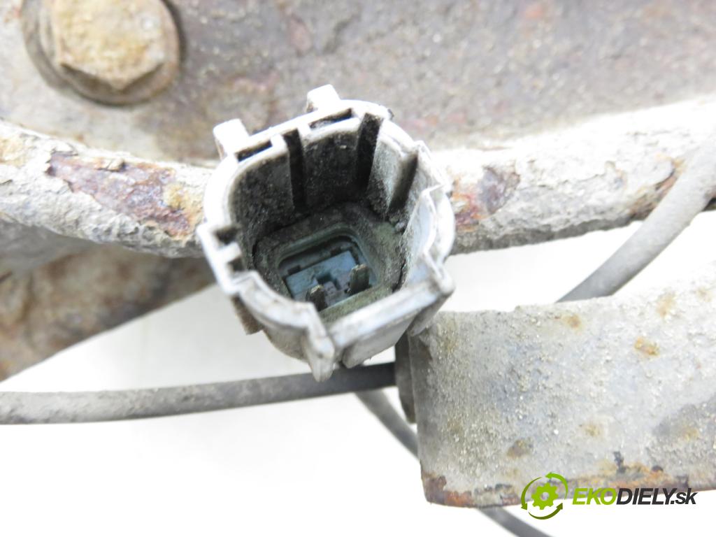 NISSAN NP300 NAVARA (D40) PICK-UP 2006 126,00 2.5 dCi 171 2488,00 náboj LP ABS