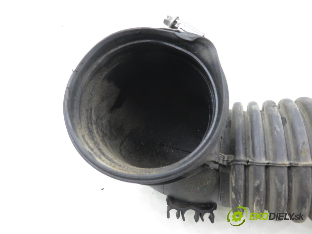 BMW 1 (E87) HB 2007 0,00 118 d - N47 D20 A 1995,00 Rúra prívodu vzduchu 7804846