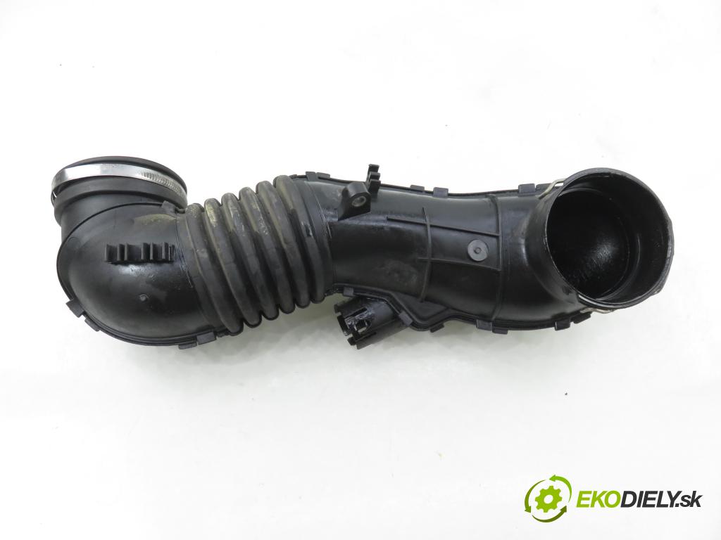 BMW 1 (E87) HB 2007 0,00 118 d - N47 D20 A 1995,00 Rúra prívodu vzduchu 7804846