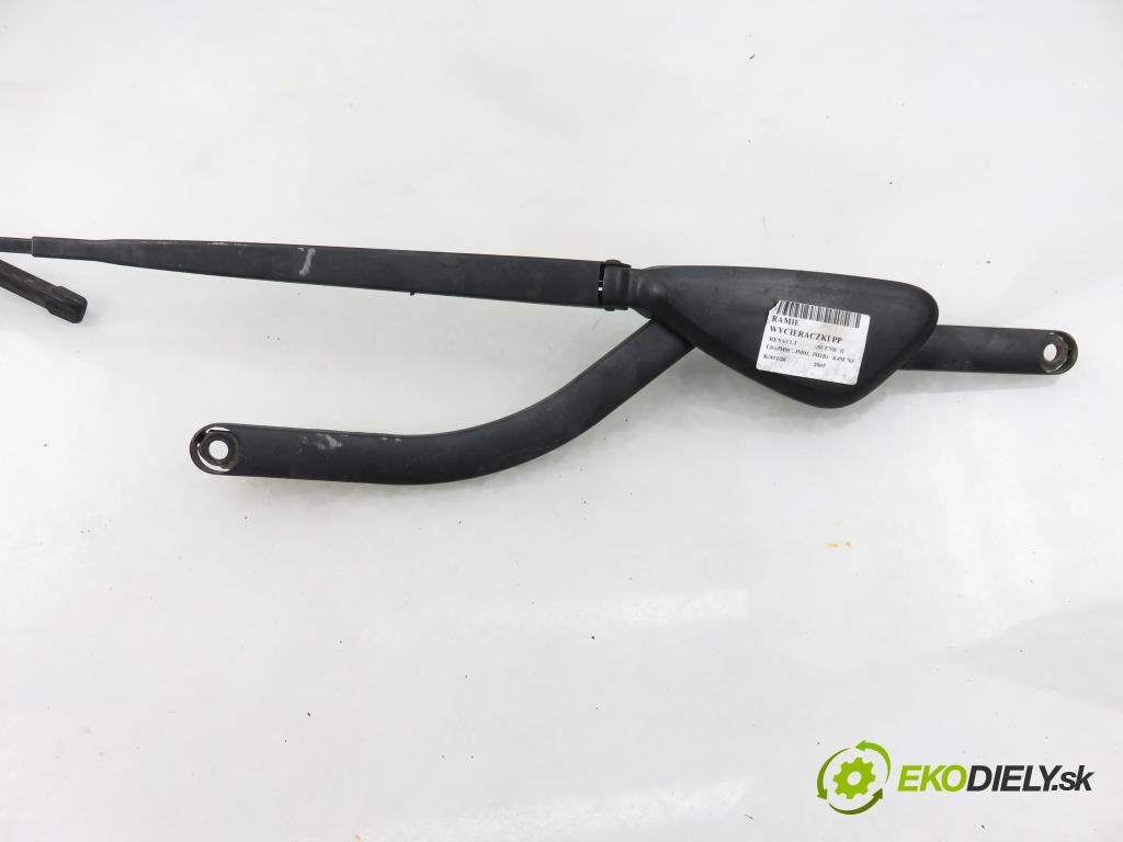 RENAULT SCENIC II (JM0/1_) MINIVAN 2005 0,00 1.6 (JM0C, JM0J, JM1B) - K4M 761 1598,00 RAMENO: stierače PP 8200422219 ; 80010797