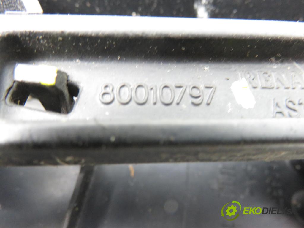 RENAULT SCENIC II (JM0/1_) MINIVAN 2005 0,00 1.6 (JM0C, JM0J, JM1B) - K4M 761 1598,00 RAMENO: stierače PP 8200422219 ; 80010797