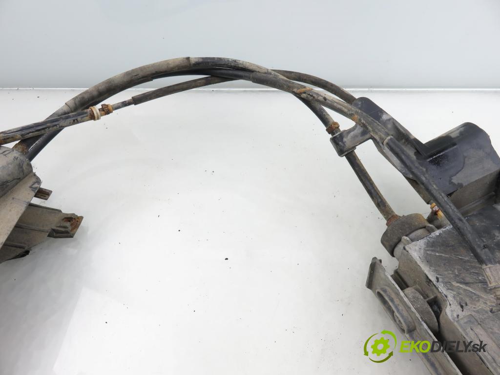 RENAULT SCENIC II (JM0/1_) MINIVAN 2005 0,00 1.6 (JM0C, JM0J, JM1B) - K4M 761 1598,00 BRZDA: ručně elektrický 8200418647