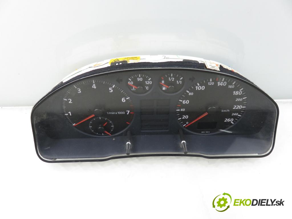 AUDI A4 (8D2, B5) SEDAN 1995 74,00 1.6 8V 100 - ADP 1595,00 Prístrojovka elektrický 8D0919033C