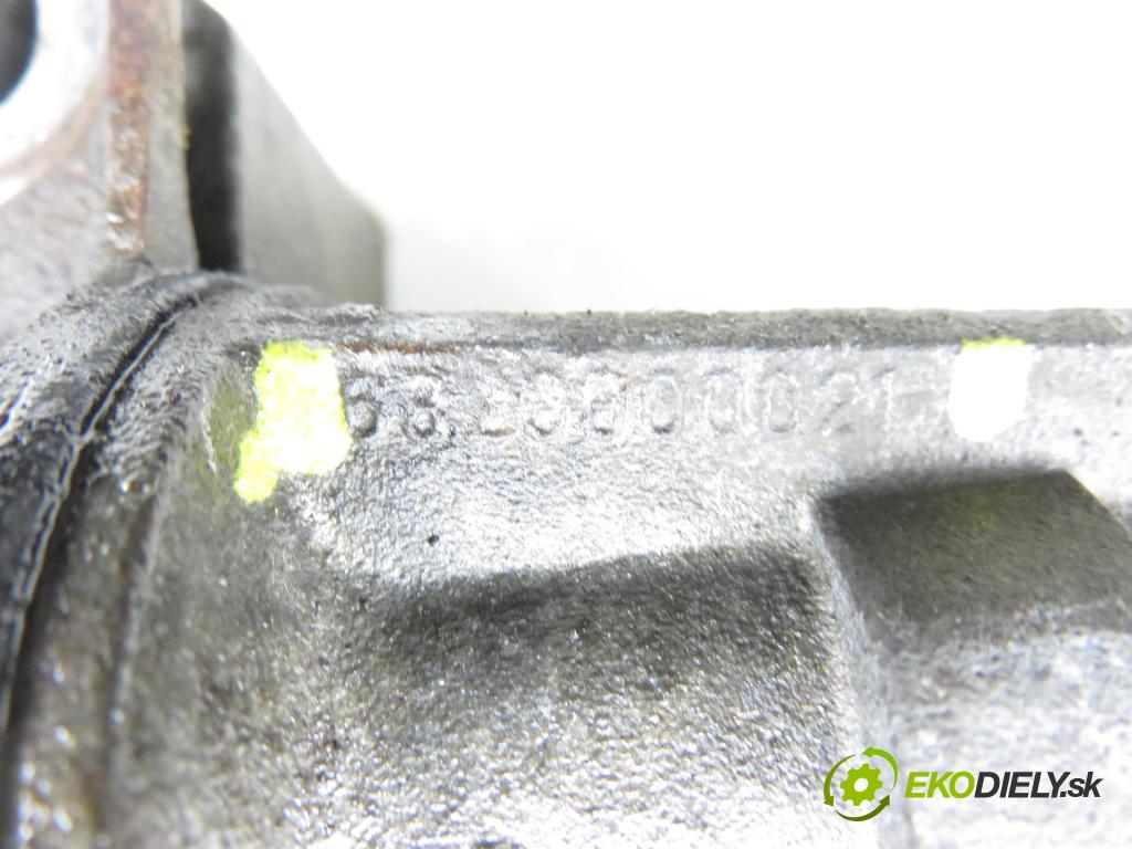 RENAULT SCENIC I (JA0/1_) MINIVAN 2002 0,00 1.6 - K4M 708 1598,00 řízení ZE posilovačem 6820000021