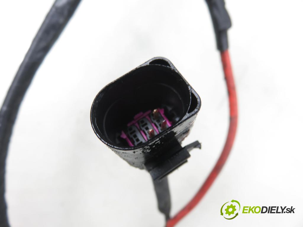 SEAT LEON (1P1) HB 2007 77,00 1.9 TDI - BLS 1896,00 Riadenie ZE riadením 1K1423051CG ; 1K1909144L ; 7805277252