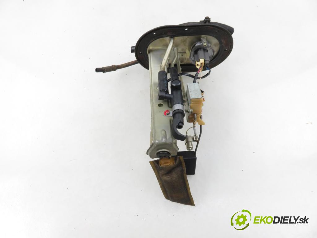 TOYOTA RAV 4 I (_A1_) SUV 1994 95,00 2.0 4WD - 3S-FE 1998,00 Pumpa paliva