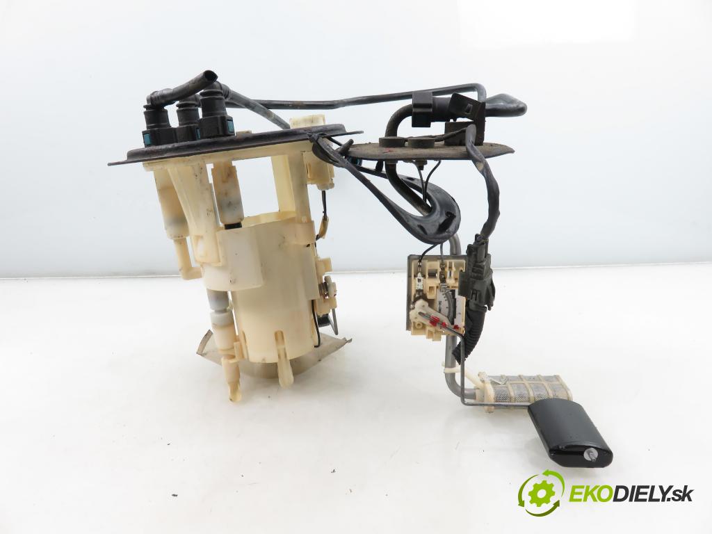 HYUNDAI SANTA FÉ I (SM) SUV 2004 83,00 2.0 CRDi 4x4 113 - D4EA 1991,00 Pumpa paliva