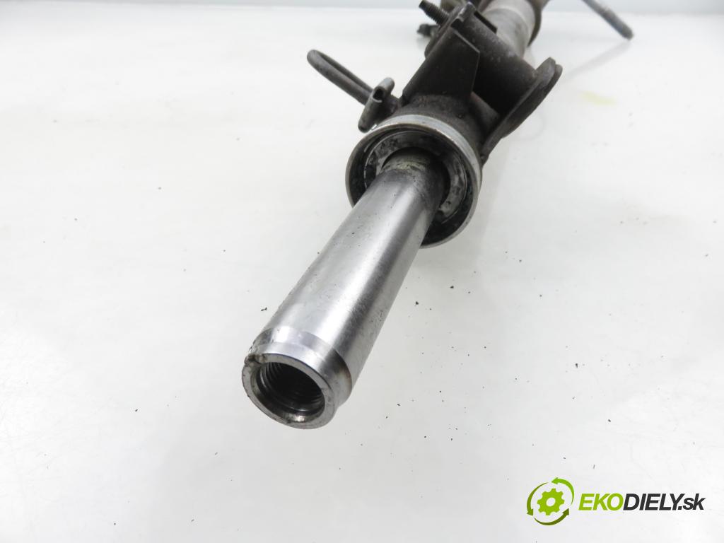 CITROEN C5 III Break (RW_) KOMBI 2008 150,00 2.7 HDi - UHZ (DT17BTED4) 2720,00 Riadenie ZE riadením 7832501317