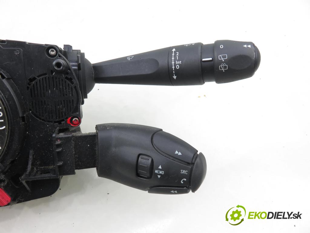 PEUGEOT 308 SW II KOMBI 2015 73,00 1.6 BlueHDi 100 - BHY (DV6FD) 1560,00 páčka/prepínač 98072680ZD