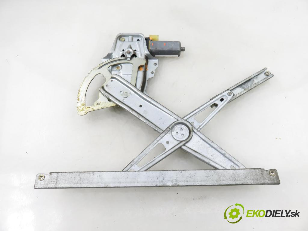 TOYOTA YARIS (_P1_) HB 2002 50,00 1.0 VVT- i 68 - 1SZ-FE 998,00 Mechanizmus okien 0130822018