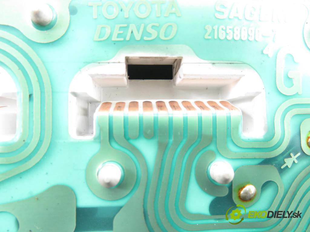 TOYOTA YARIS (_P1_) HB 2002 50,00 1.0 VVT- i 68 - 1SZ-FE 998,00 prístrojovka elektrický 21655865