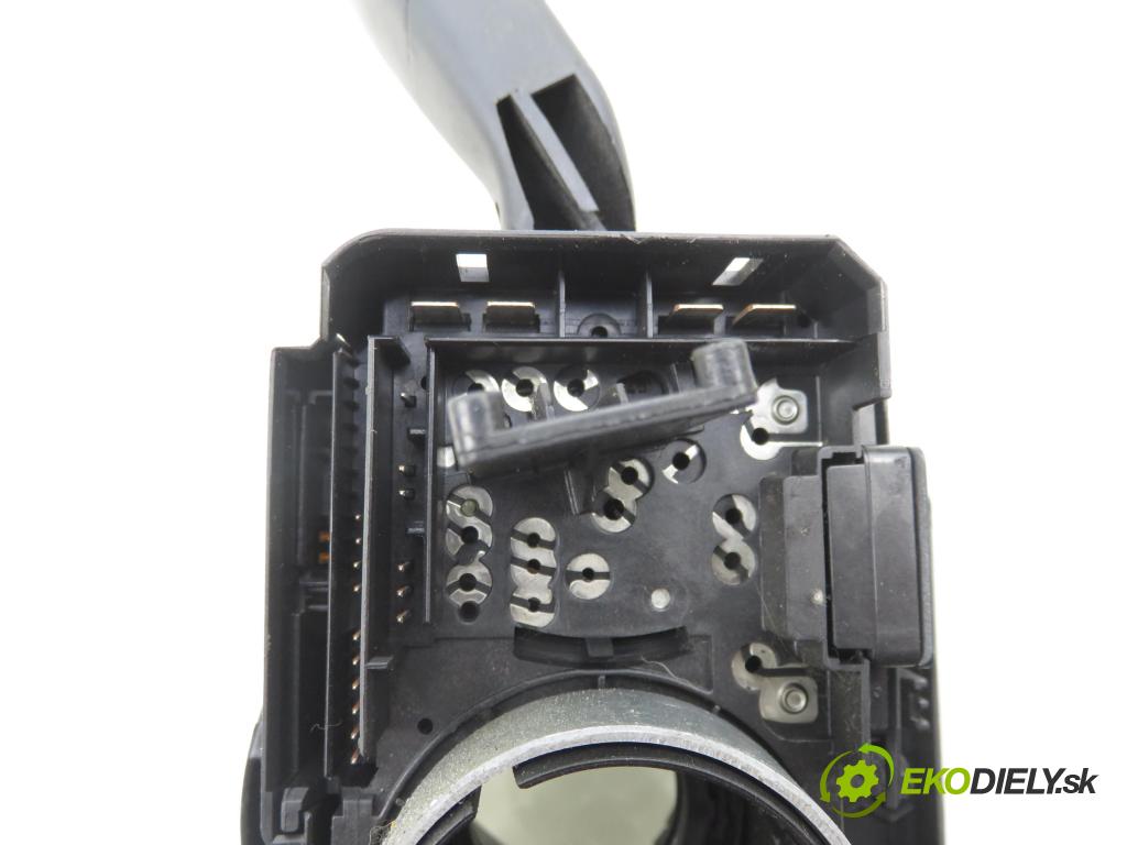 SEAT IBIZA III (6L1) HB 2002 96,00 1.9 TDI PD 130 - ASZ 1896,00 PAKA/ŘAZENÍ/SADA: 6Q0953503AF