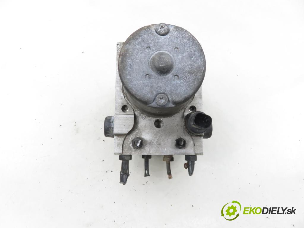 AUDI A6 Avant (4B5, C5) KOMBI 2003 125,00 2.4 quattro - BDV 2393,00 pumpa ABS 0265950054 (Pumpa ABS)