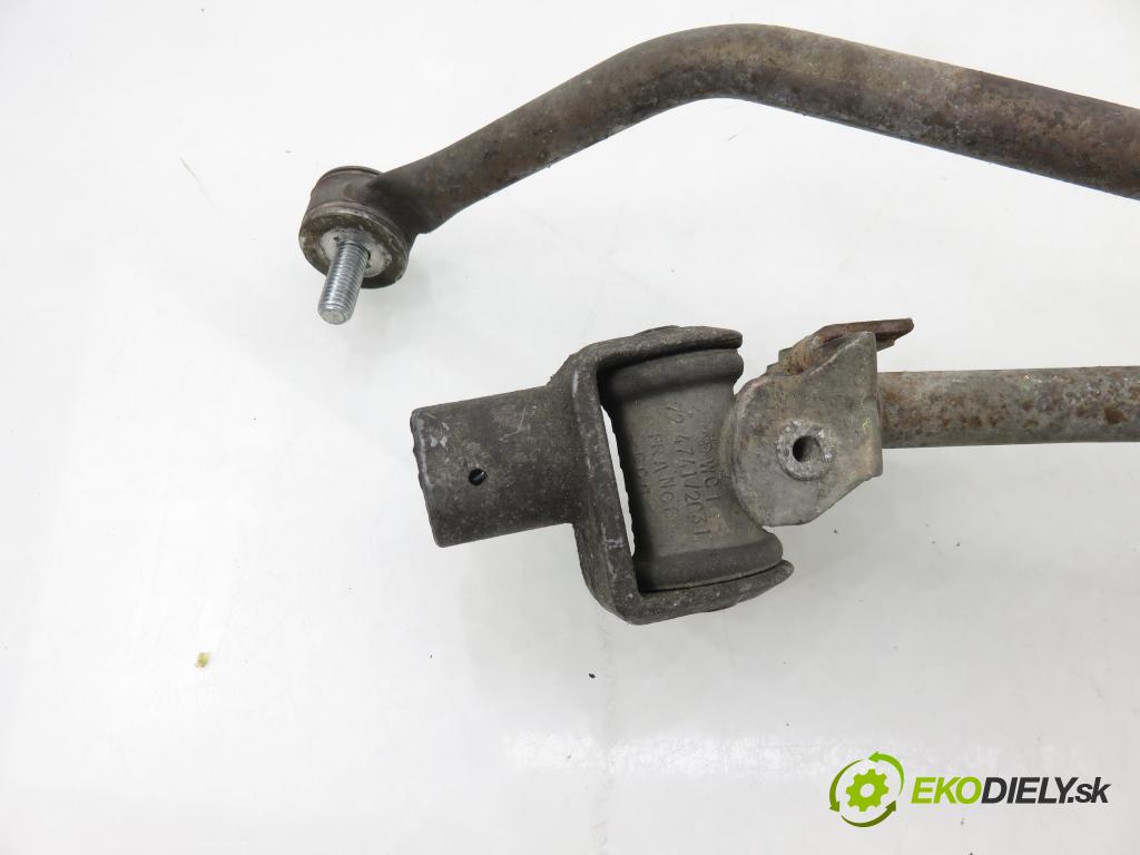 AUDI A6 Avant (4B5, C5) KOMBI 2003 125,00 2.4 quattro - BDV 2393,00 ZVEDÁK: 4B0711025F