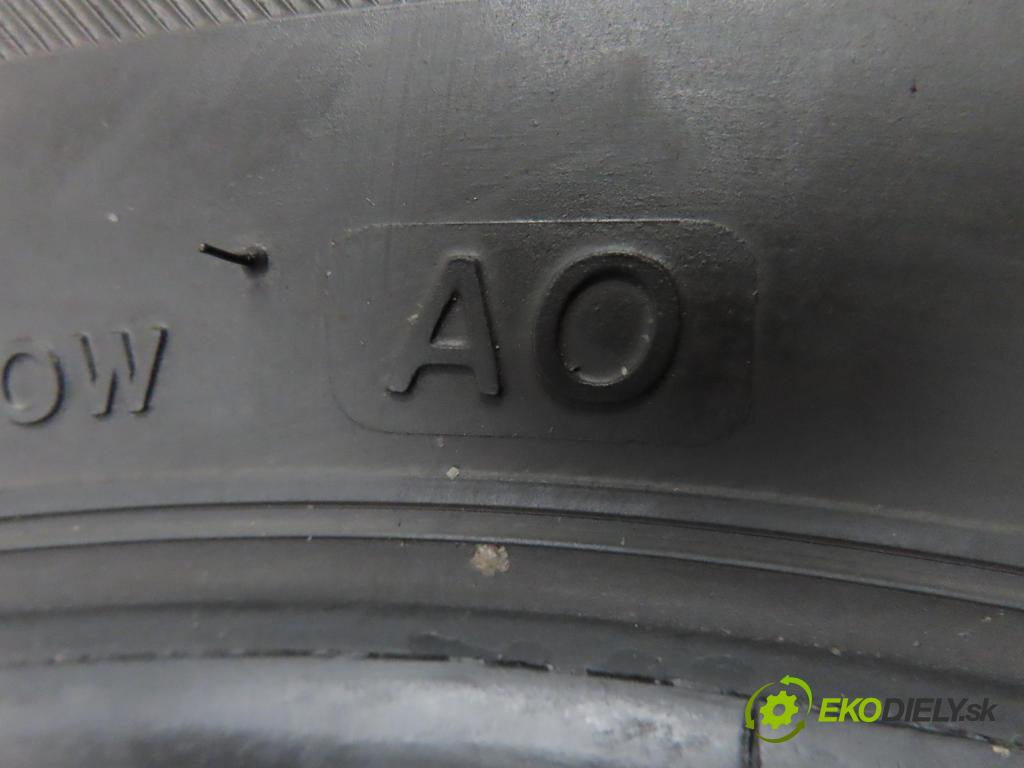 0 PNEUMATIKY: / PNEUMATIKY: ZIMA
