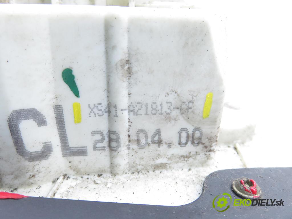 FORD FOCUS (DAW, DBW) HB 2000 85,00 1.8 16V - EYDB 1796,00 zámok XS41A21813CF