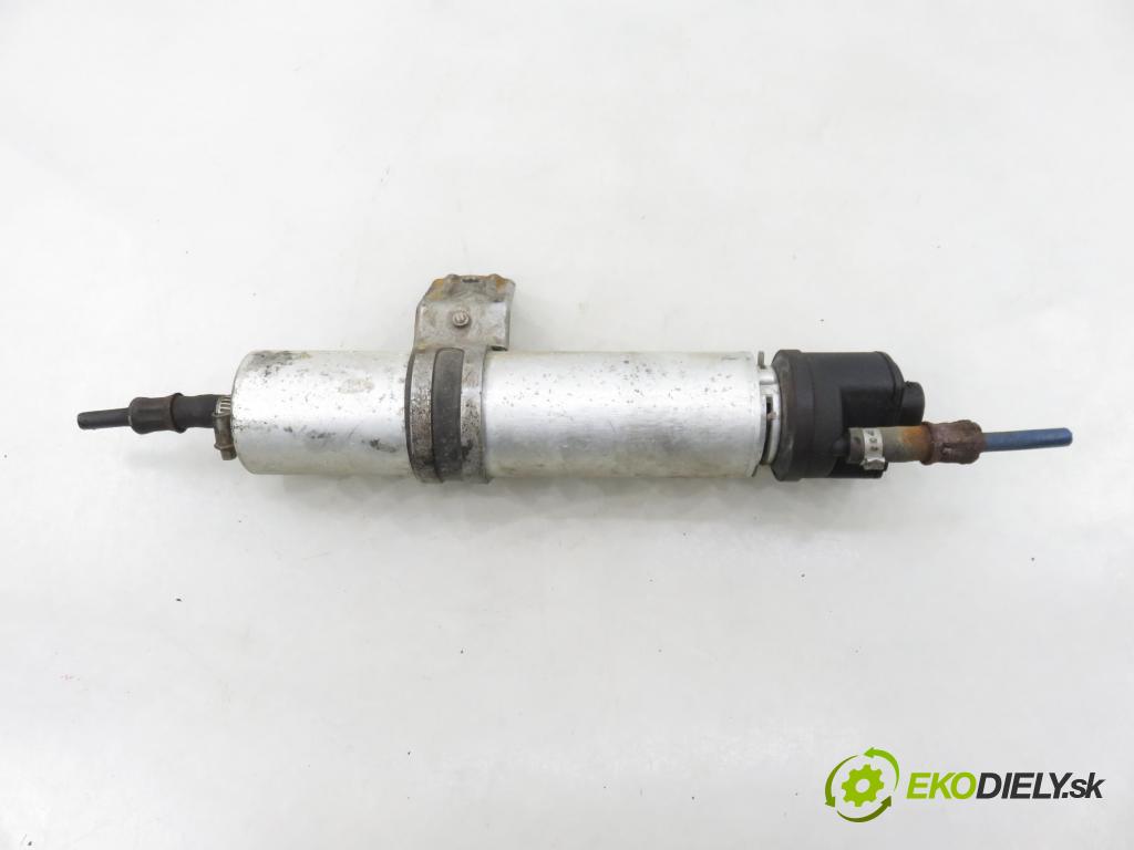 BMW 1 (E87) HB 2007 0,00 118 d - N47 D20 A 1995,00 paliva 7801209