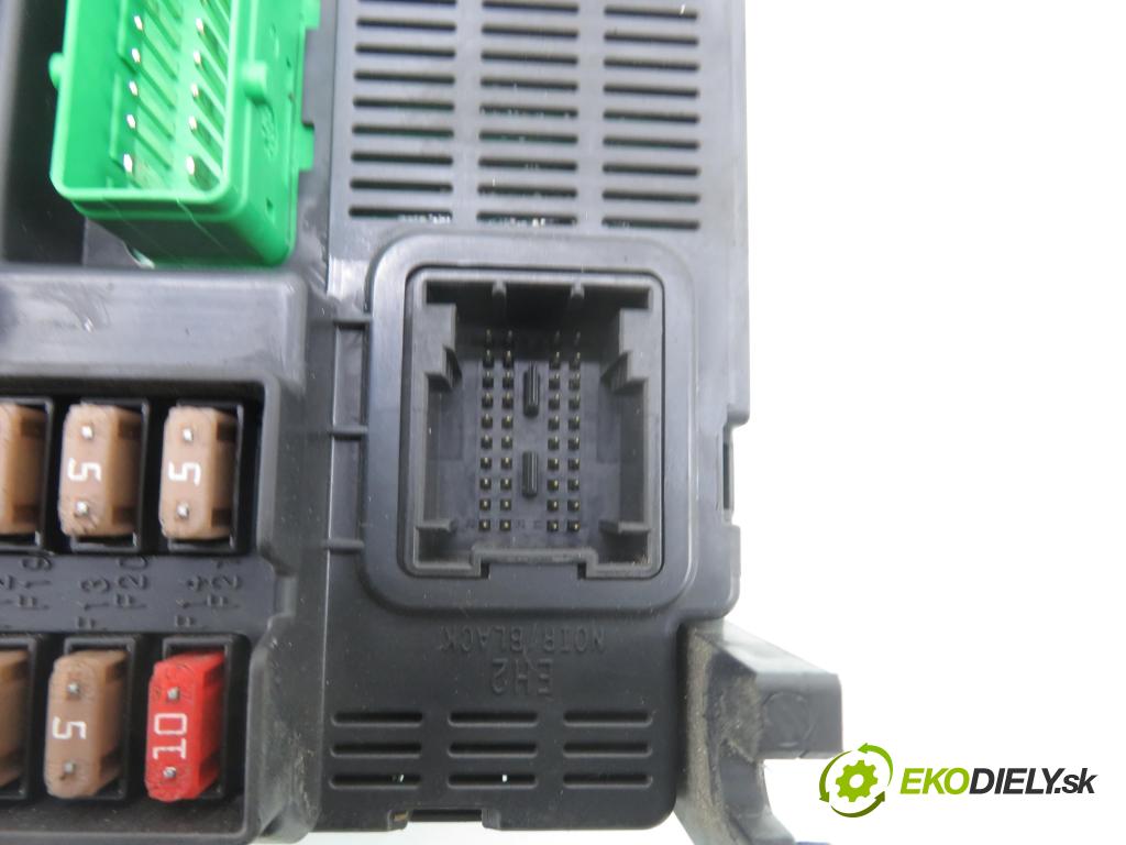 PEUGEOT 308 SW II KOMBI 2015 73,00 1.6 BlueHDi 100 - BHY (DV6FD) 1560,00 MODUL BSI 9807054180 ; 22661F