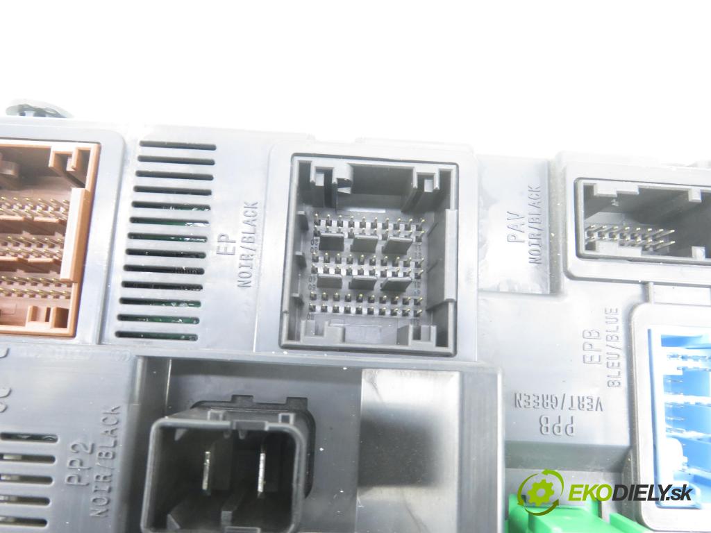 PEUGEOT 308 SW II KOMBI 2015 73,00 1.6 BlueHDi 100 - BHY (DV6FD) 1560,00 MODUL BSI 9807054180 ; 22661F