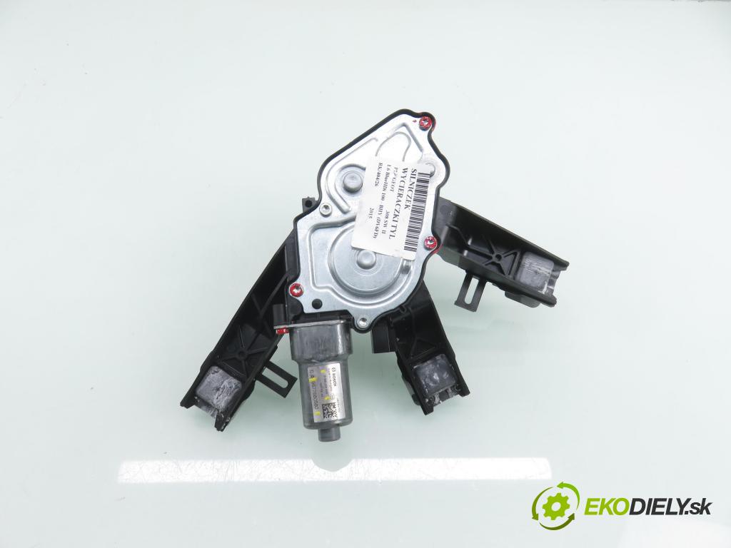 PEUGEOT 308 SW II KOMBI 2015 73,00 1.6 BlueHDi 100 - BHY (DV6FD) 1560,00 motorek stěrače ZADNÍ: 9677680580 ; 0390208008