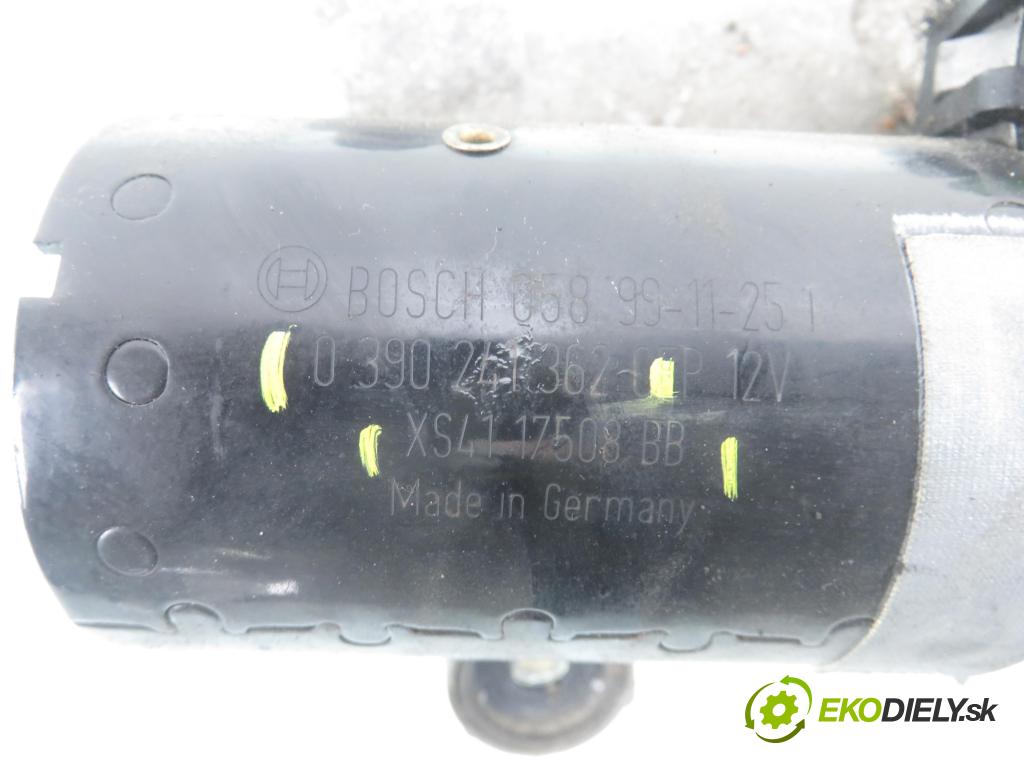 FORD FOCUS (DAW, DBW) HB 2000 85,00 1.8 16V 1796,00 Motorček stieračov XS4117508BB ; 0390241362