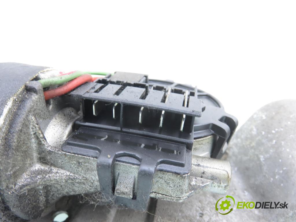 FORD FOCUS (DAW, DBW) HB 2000 85,00 1.8 16V - EYDB 1796,00 Motorček stieračov XS4117508BB ; 0390241362