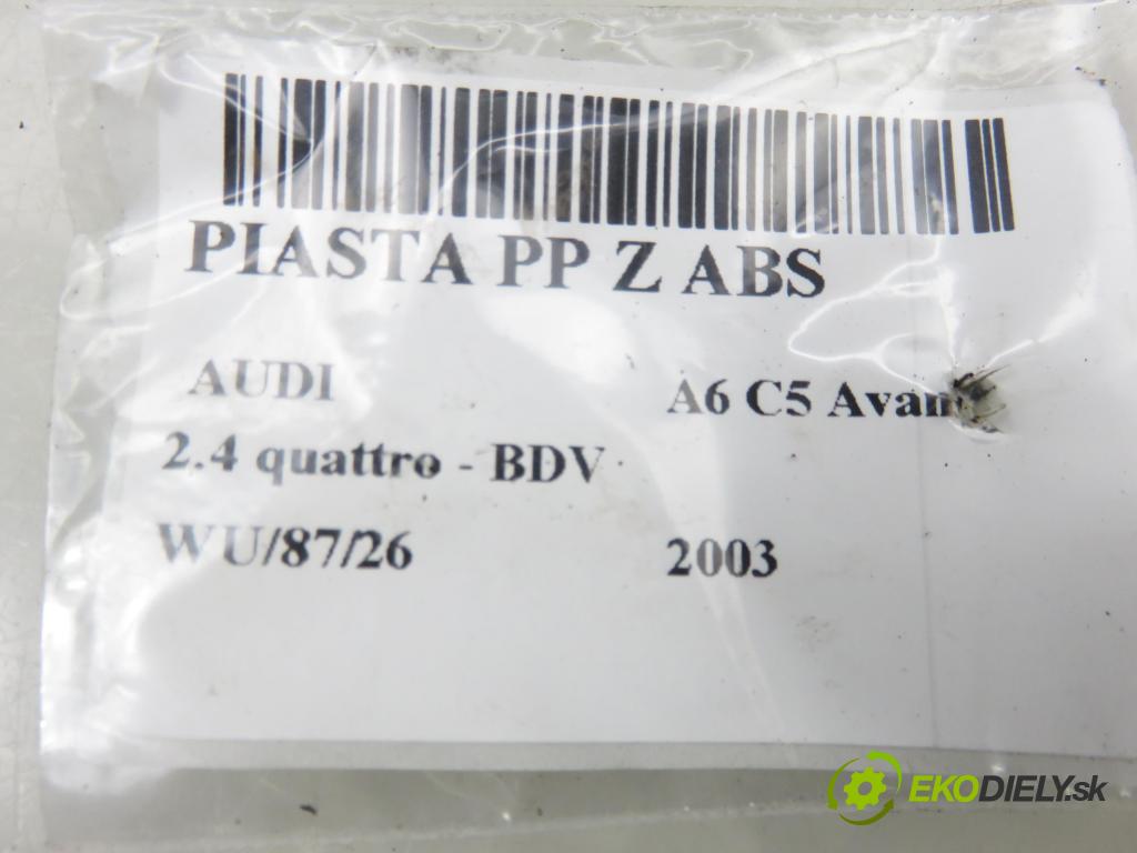 AUDI A6 Avant (4B5, C5) KOMBI 2003 125,00 2.4 quattro - BDV 2393,00 náboj PP ABS