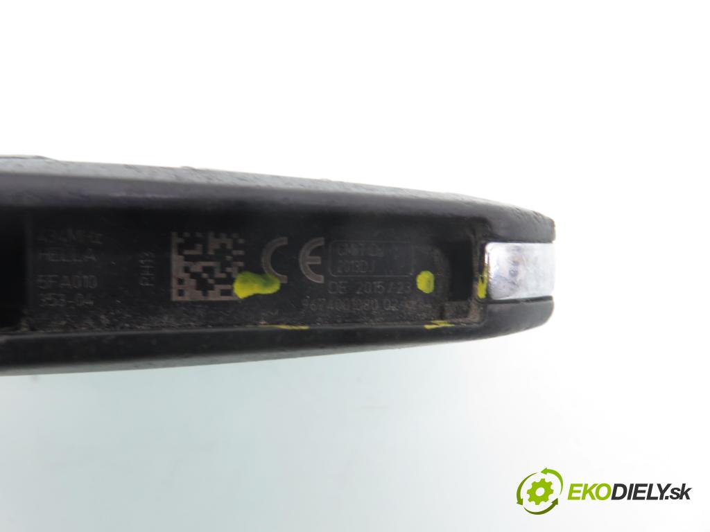 PEUGEOT 308 SW II KOMBI 2015 73,00 1.6 BlueHDi 100 - BHY (DV6FD) 1560,00 spínačka 36454600 ; 9674001080 ; 9663123380 (Spínací skříňka)