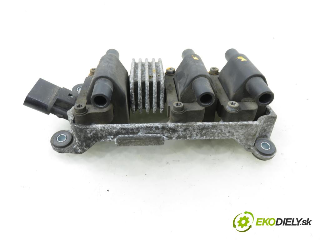 AUDI A6 Avant (4B5, C5) KOMBI 2003 125,00 2.4 quattro - BDV 2393,00 Cievka zapaľovacia