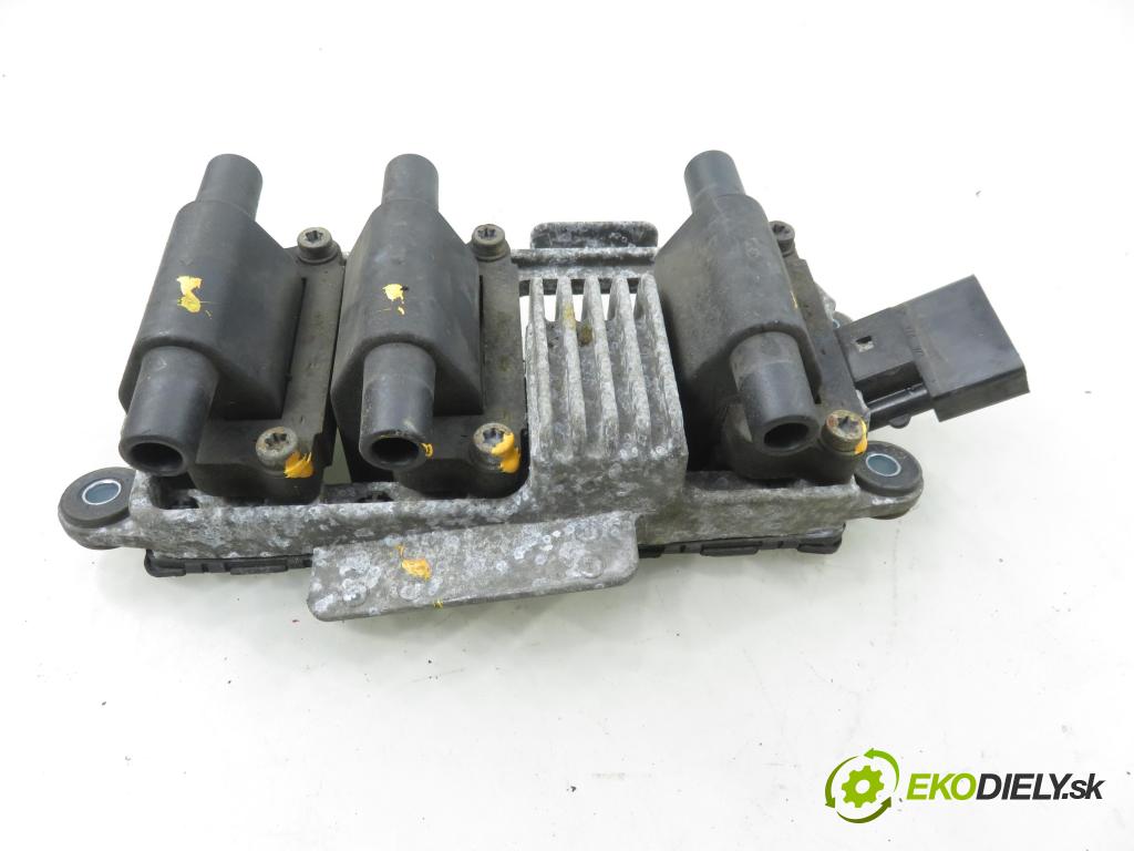 AUDI A6 Avant (4B5, C5) KOMBI 2003 125,00 2.4 quattro - BDV 2393,00 Cievka zapaľovacia