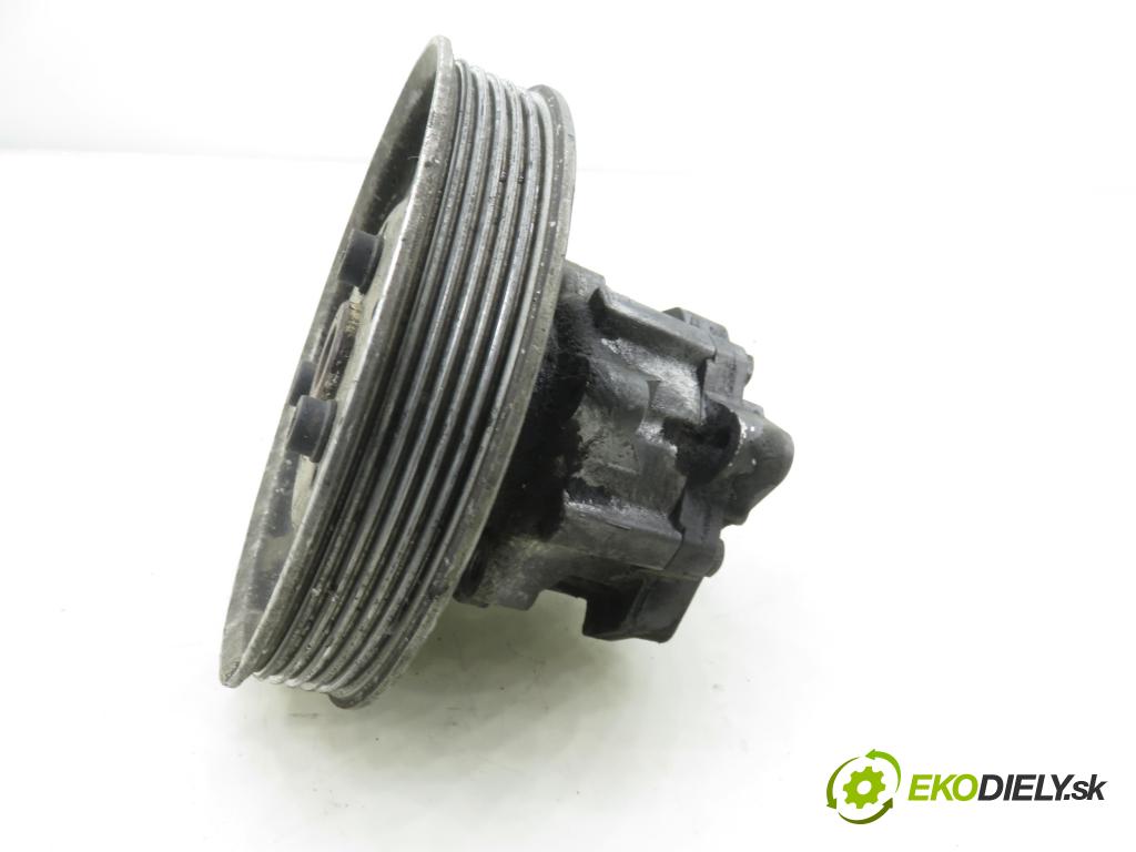 AUDI A6 Avant (4B5, C5) KOMBI 2003 125,00 2.4 quattro - BDV 2393,00 Pumpa servočerpadlo 4B0145156 (Servočerpadlo)