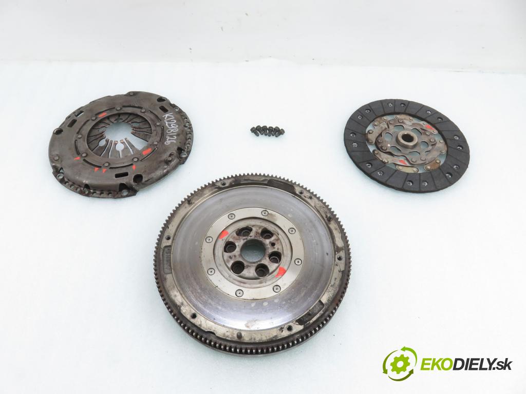 VW GOLF IV (1J1) HB 2003 74,00 1.9 TDI PD 101 - AXR 1896,00 Koleso dvojvrstvové 038141025D ; 3082299309 ; 038105266AQ