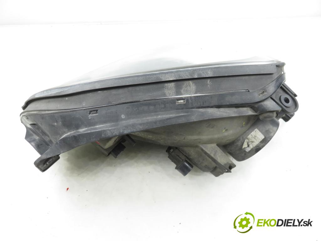 HYUNDAI TUCSON (JM) SUV 2005 83,00 2.0 CRDi 4WD 113 - D4EA 1991,00 Svetlo PP 921012EXXX