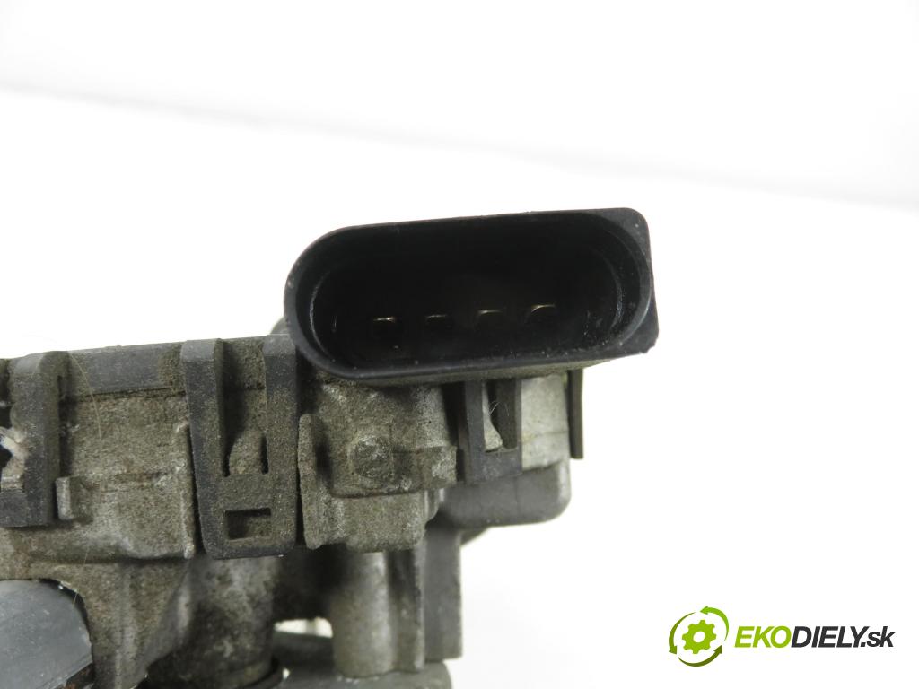 SEAT IBIZA III (6L1) HB 2002 96,00 1.9 TDI PD 130 - ASZ 1896,00 Motorček stieračov 0390241526 ; 6Q2955119A