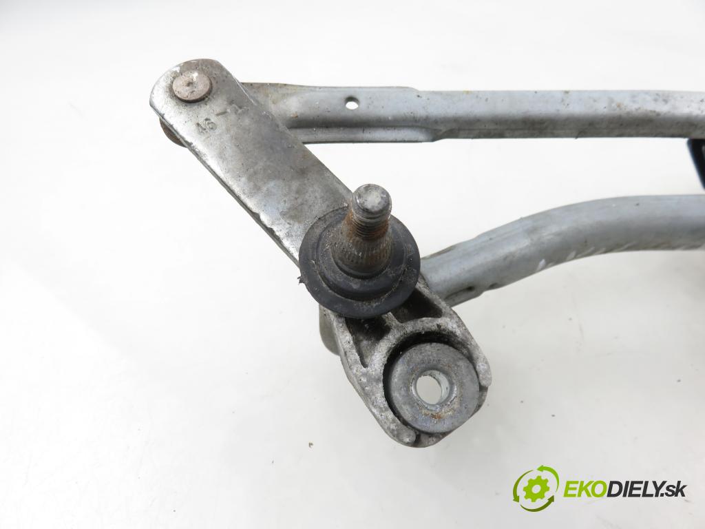 SEAT IBIZA III (6L1) HB 2002 96,00 1.9 TDI PD 130 - ASZ 1896,00 Motorček stieračov 0390241526 ; 6Q2955119A