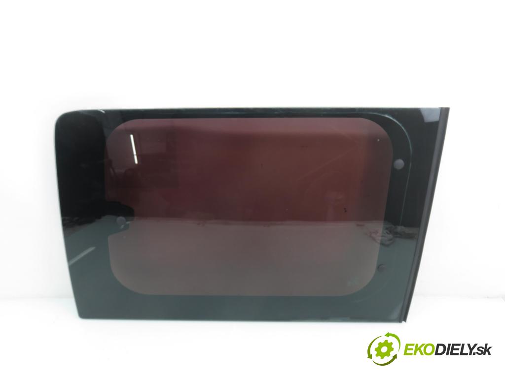 FORD TOURNEO CONNECT KOMBIVAN 2003 66,00 1.8 TDCi - HCPB 1753,00 Okno dverí pravé zadné sklápacie 