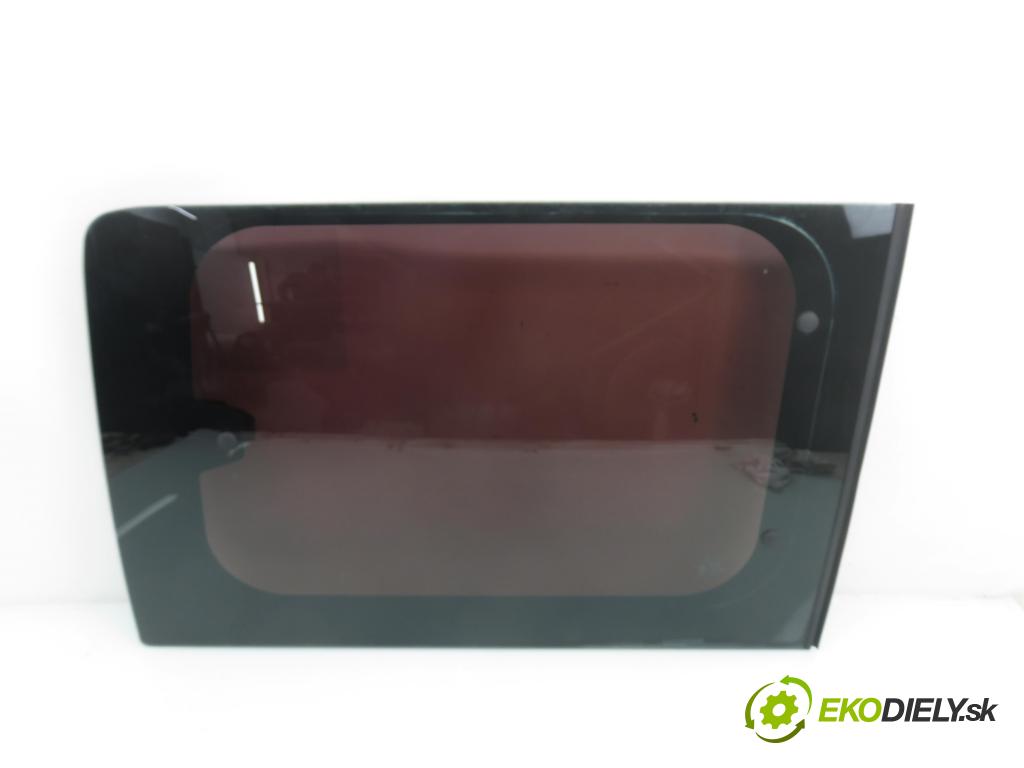 FORD TOURNEO CONNECT KOMBIVAN 2003 66,00 1.8 TDCi - HCPB 1753,00 Okno dverí pravé zadné sklápacie