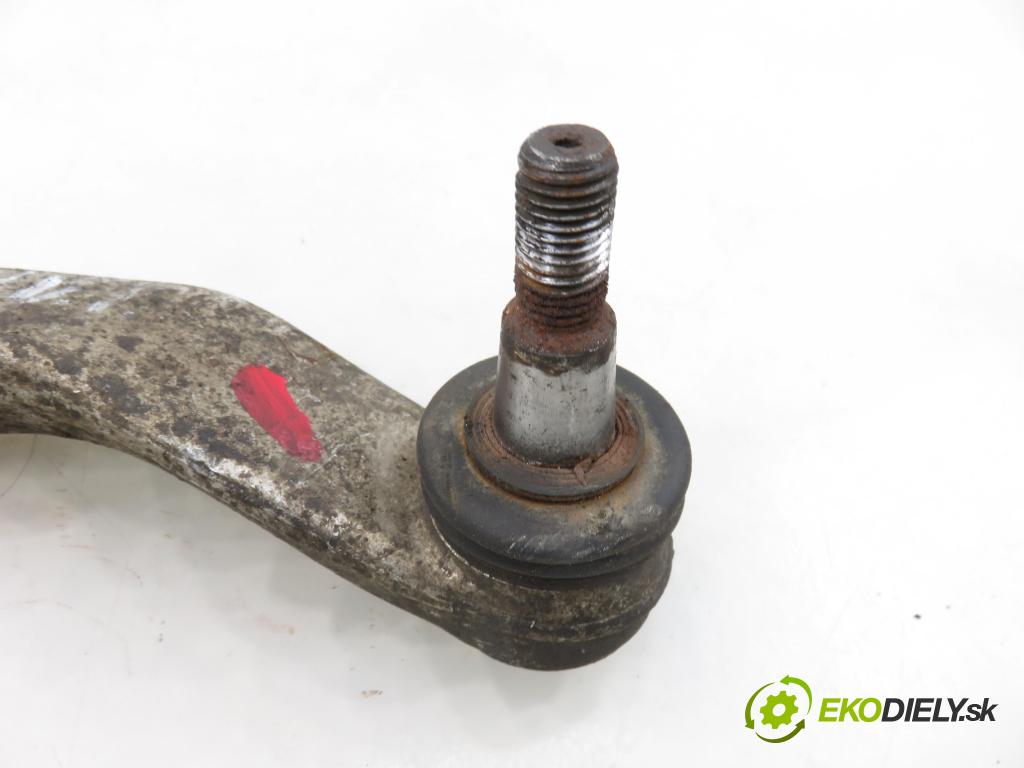 AUDI A6 Avant (4B5, C5) KOMBI 2003 125,00 2.4 quattro - BDV 2393,00 Rameno dolné pravy zadný