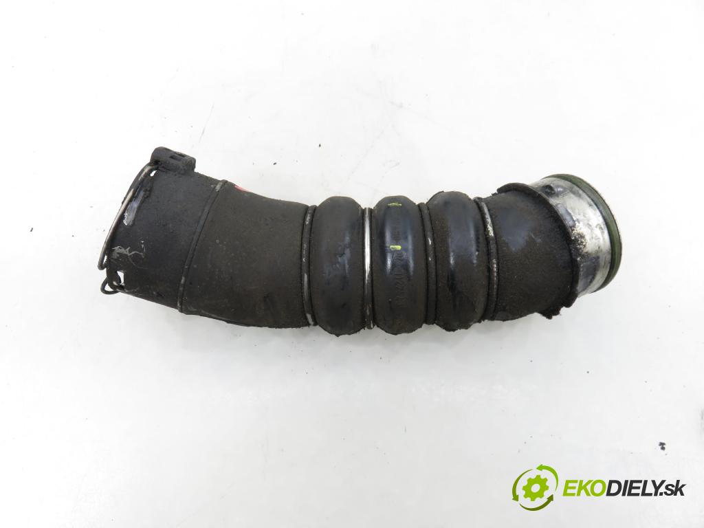 BMW 1 (E87) HB 2007 0,00 118 d - N47 D20 A 1995,00 Rúra intercoolera turba 7797481 ; 7797480