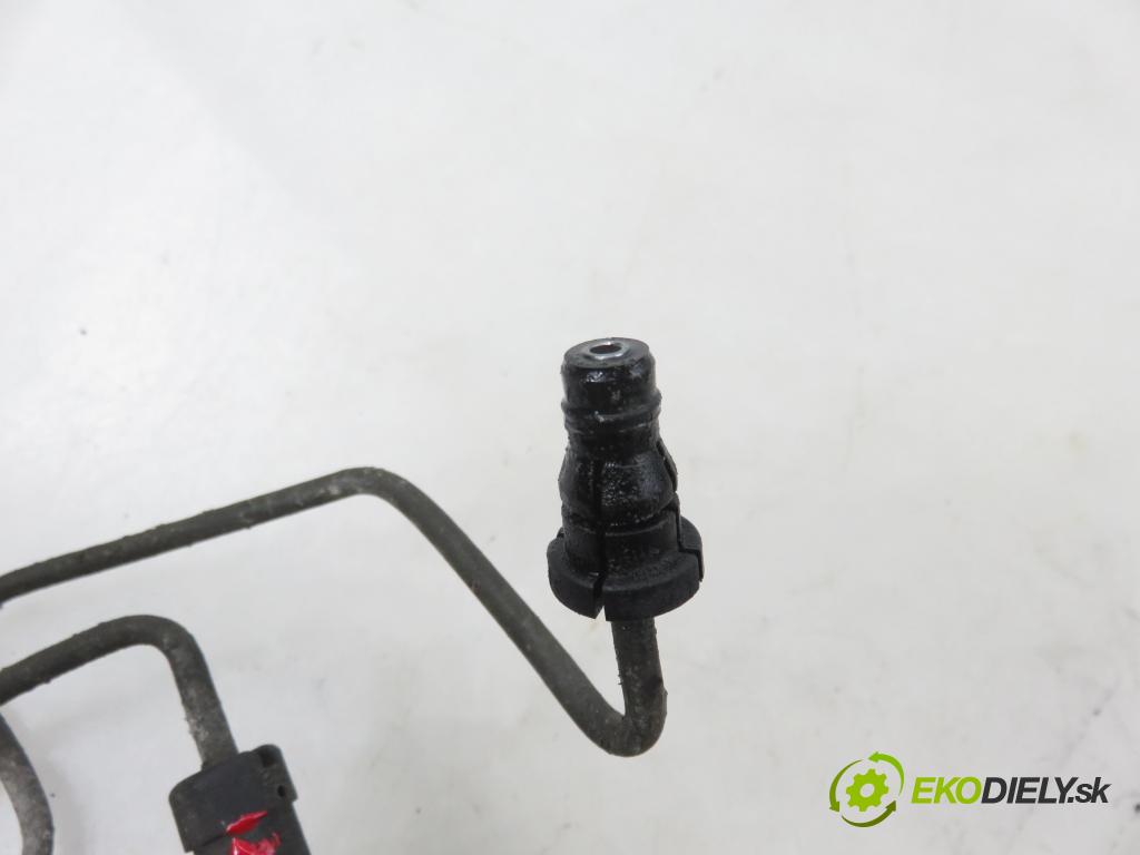 BMW 1 (E87) HB 2007 0,00 118 d - N47 D20 A 1995,00 rúrka vypínacieho ložiska 6774276