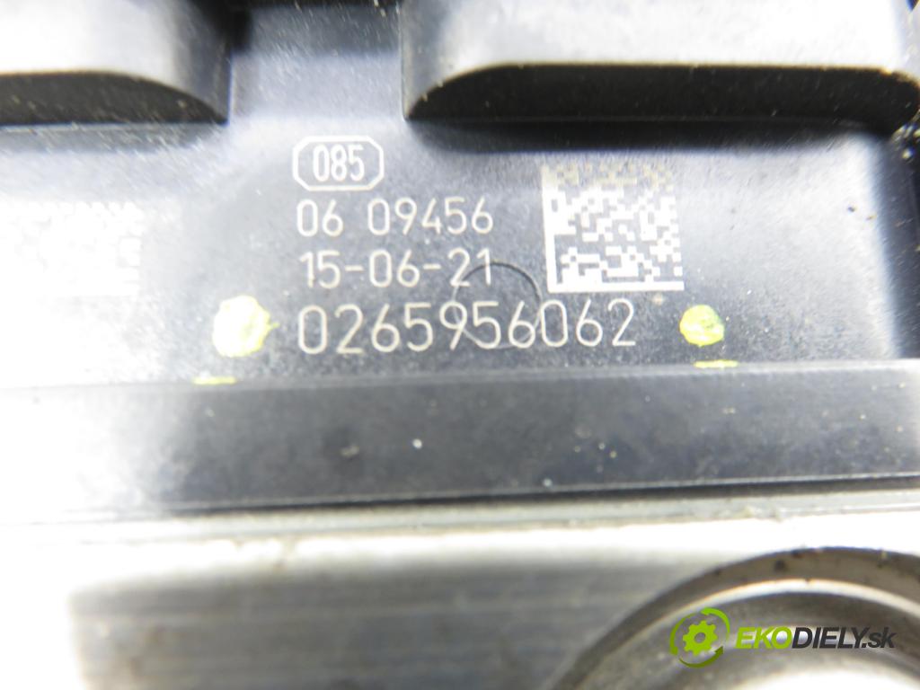 PEUGEOT 308 SW II KOMBI 2015 73,00 1.6 BlueHDi 100 - BHY (DV6FD) 1560,00 pumpa ABS 0265956062 ; 9811708480 ; 9805825380 (Pumpa ABS)