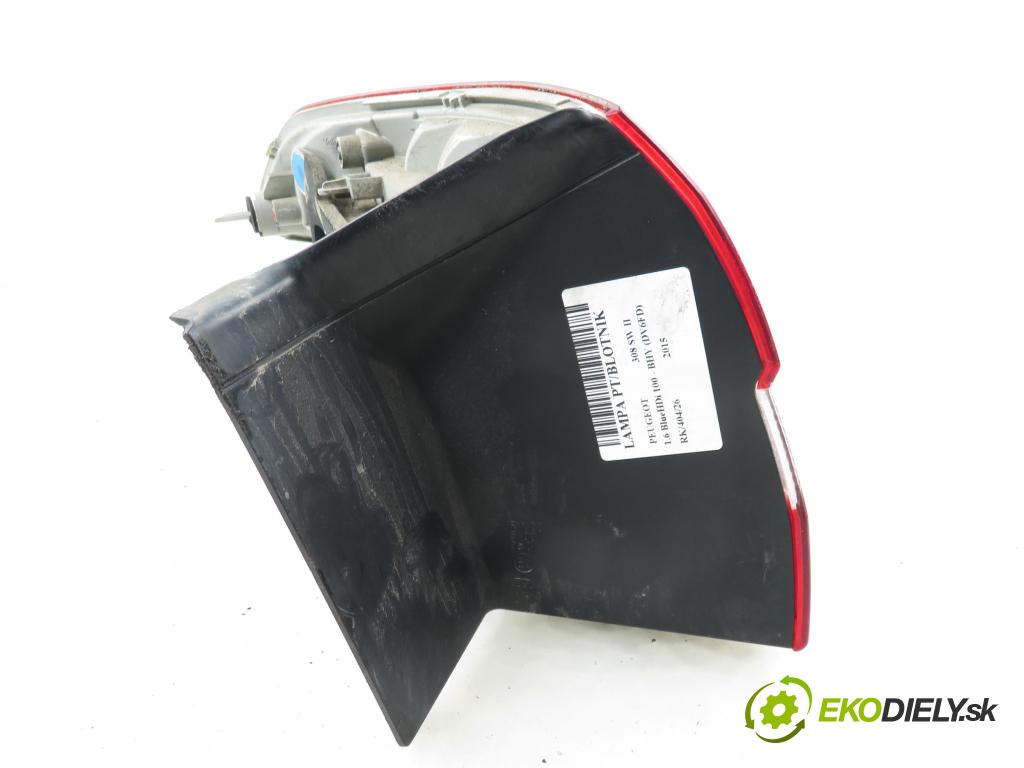 PEUGEOT 308 SW II KOMBI 2015 73,00 1.6 BlueHDi 100 - BHY (DV6FD) 1560,00 Svetlo pravé zadné 9678093880