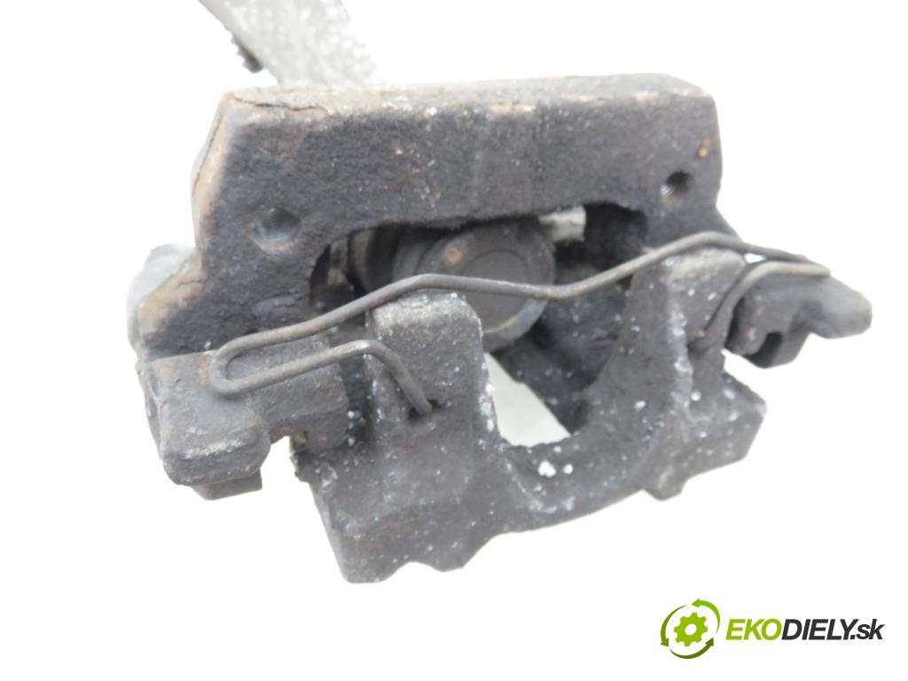 PEUGEOT 308 SW II KOMBI 2015 73,00 1.6 BlueHDi 100 - BHY (DV6FD) 1560,00 Brzdič strmeň pravé zadné 967074058 ; 967074058A