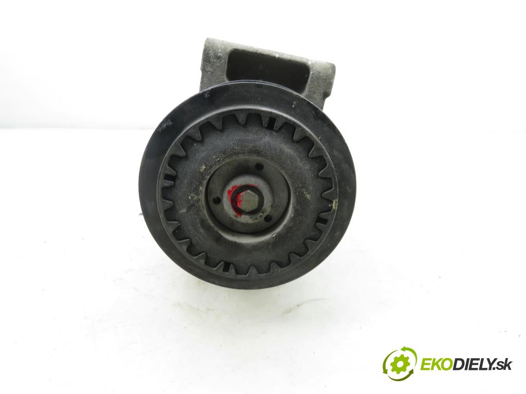 PEUGEOT 308 SW II KOMBI 2015 73,00 1.6 BlueHDi 100 - BHY (DV6FD) 1560,00 KOMPRESOR: klimatizácie  (Kompresor klimatizácie)