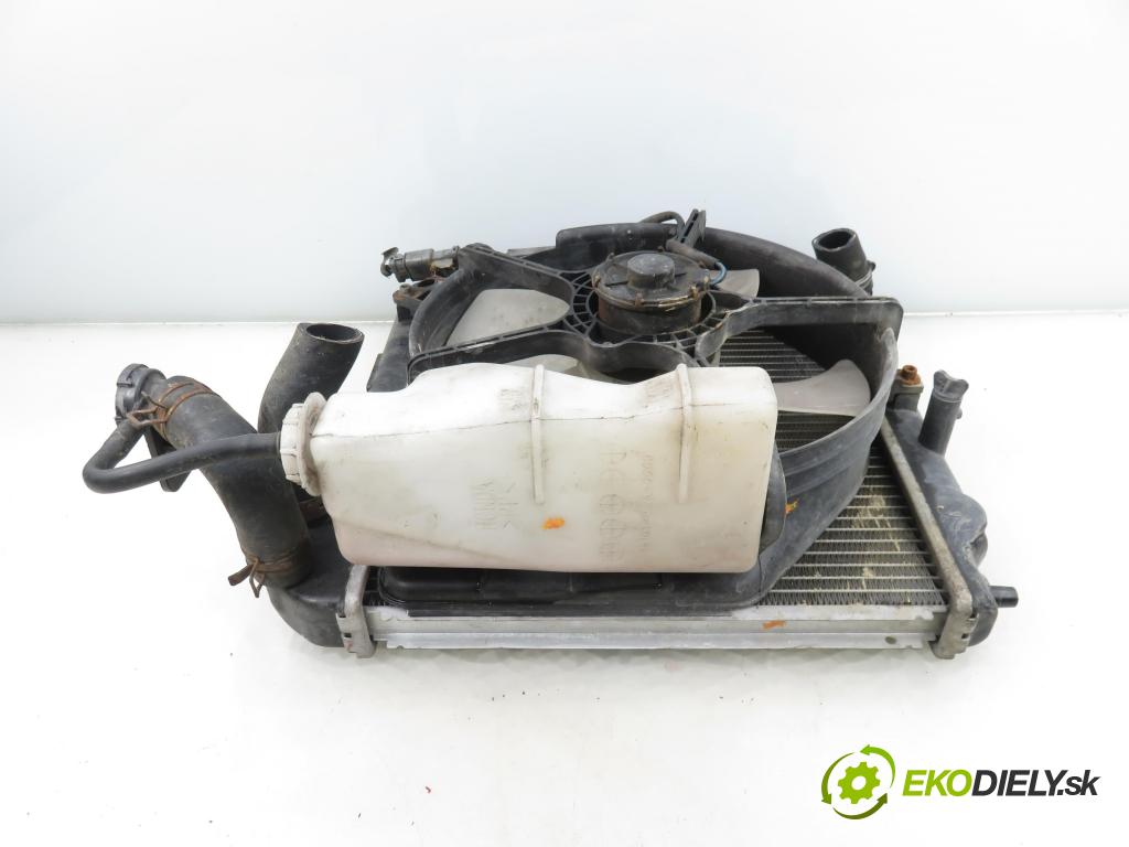 HONDA JAZZ II (GD_, GE3, GE2) HB 2002 61,00 1.3 (GD1) - L13A1 1339,00 chladič vody