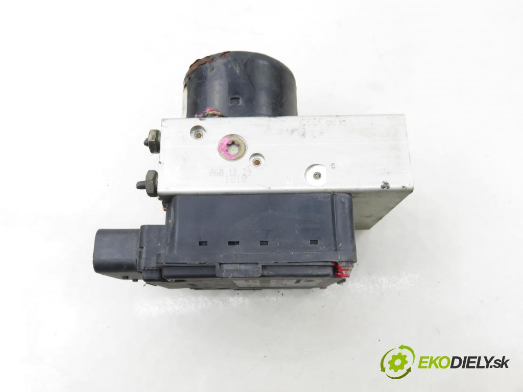 FORD FOCUS (DAW, DBW) HB 2000 85,00 1.8 16V 1796,00 Pumpa ABS 10094801023 ; 98AG2C285BE ; 10020401604 (Pumpa ABS)