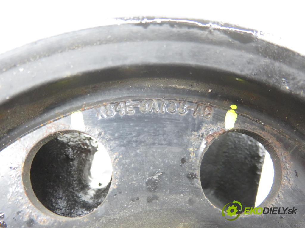 FORD FOCUS (DAW, DBW) HB 2000 85,00 1.8 16V 1796,00 Pumpa servočerpadlo XS4E3A733AC (Servočerpadlo)