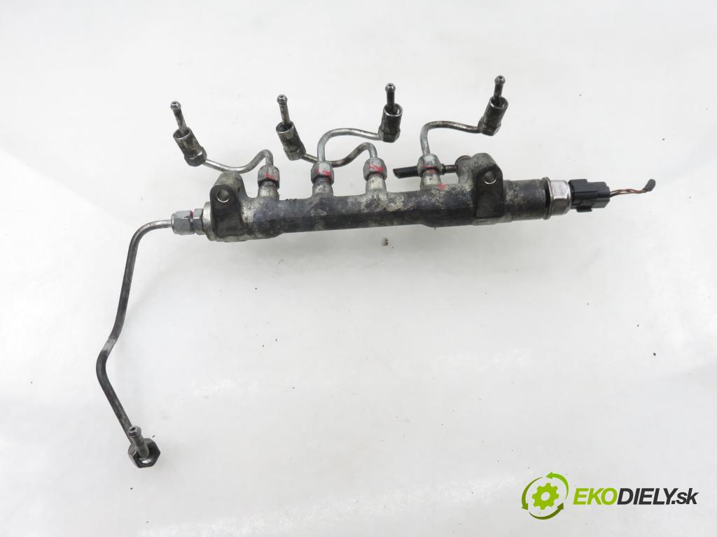 OPEL ZAFIRA B (A05) MINIVAN 2008 92,00 1.7 CDTI - A 17 DTR 1686,00 Lišta vstrekovacia 44PP31 (Vstrekovacia lišta)