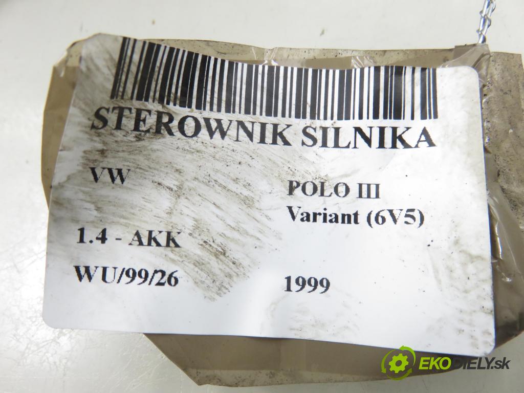 VW POLO Variant (6V5) KOMBI 1999 44,00 1.4 - AKK 1390,00 řídící jednotka motora 0261206651 ; 6K0906032M