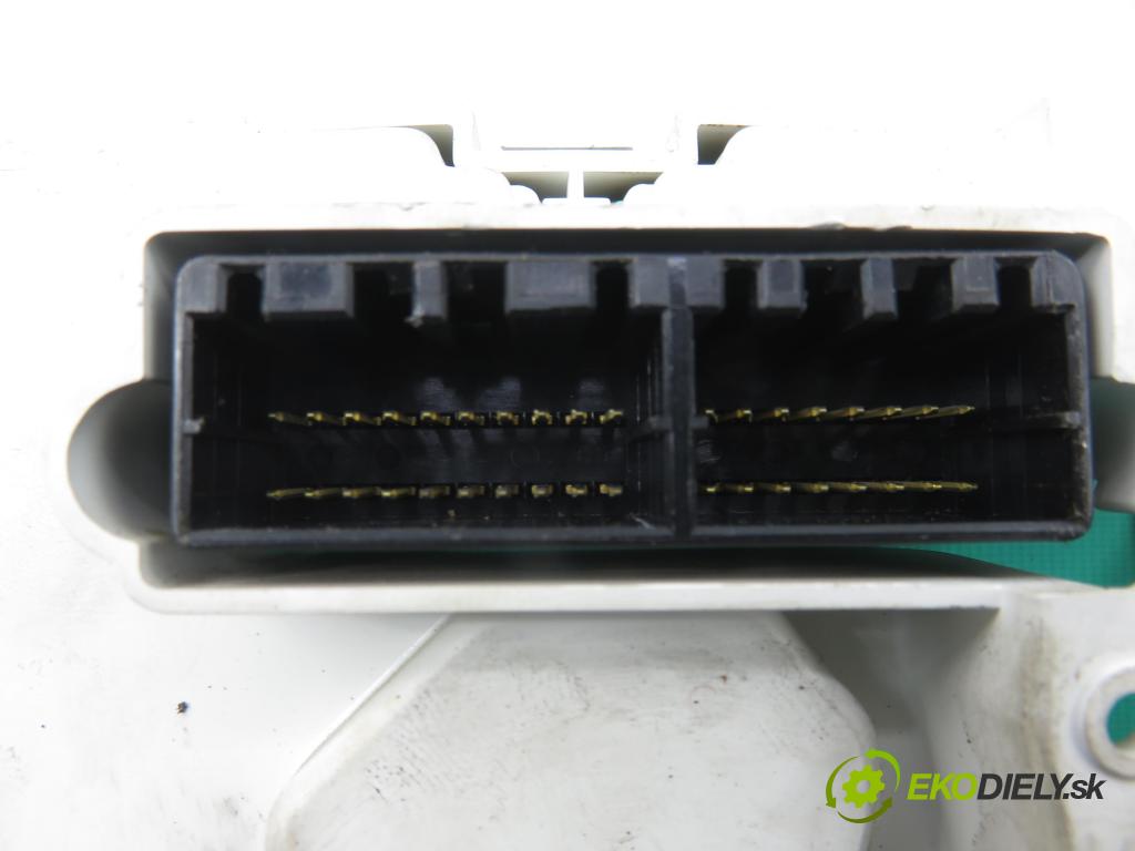 HYUNDAI ACCENT II (LC) LIFTBACK 2004 60,00 1.5 CRDi - D3EA 1493,00 Prístrojovka elektrický 9400825600